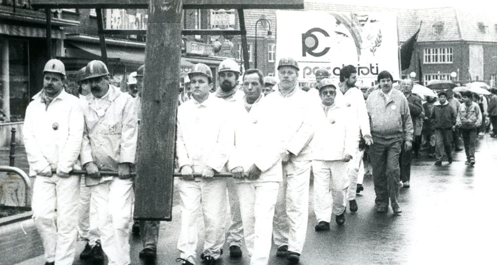 1989 Kreuzweg der Arbeit
